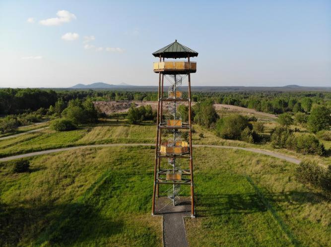 Villa Kamenny Dum Bezdedice-Machuv Kraj Exterior foto