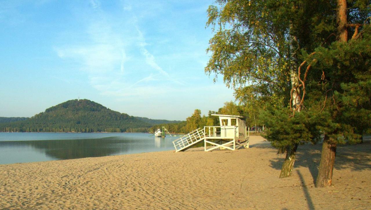 Villa Kamenny Dum Bezdedice-Machuv Kraj Exterior foto